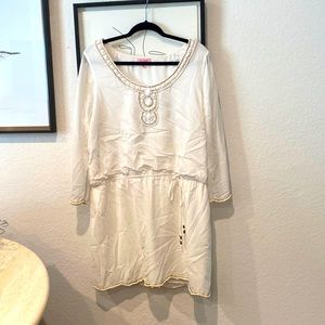 Lilly Pulitzer XL beach cover up dress or just a dress, it is lined underneath!